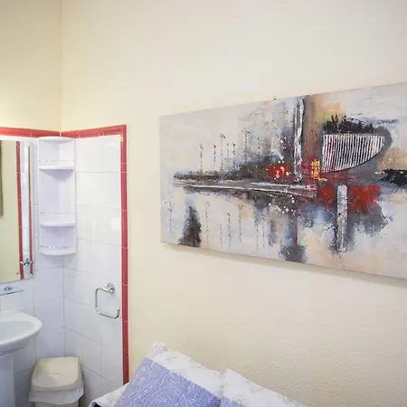 Pension Venecia Gomerez